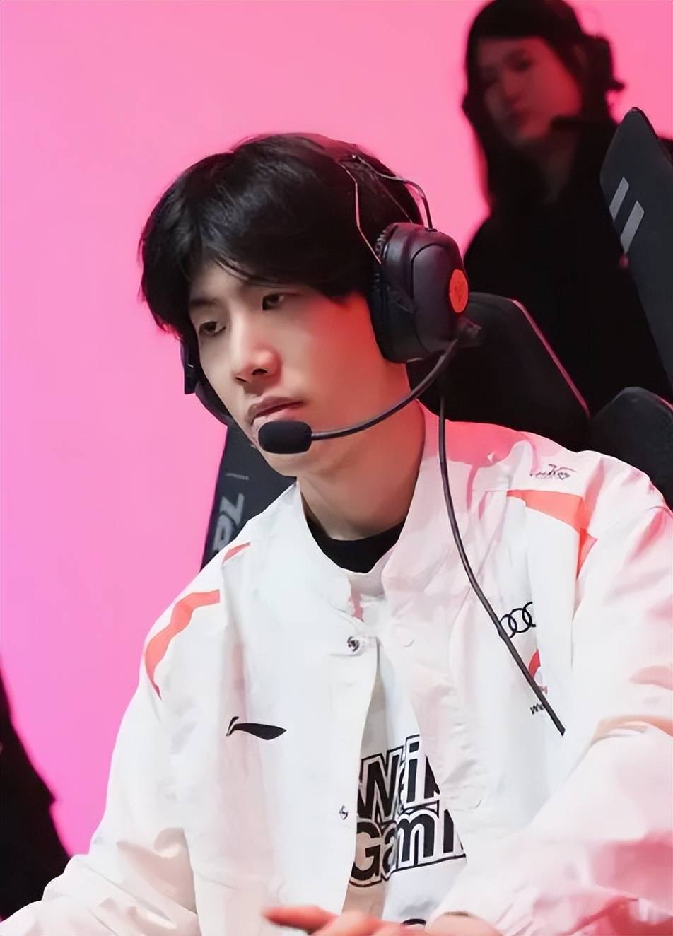 一位新生代 一位新生代